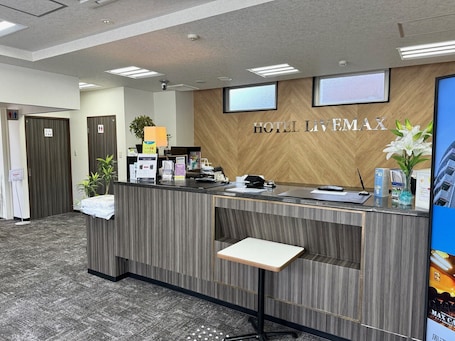 Reception. HOTEL LiVEMAX Kyoto Gojo