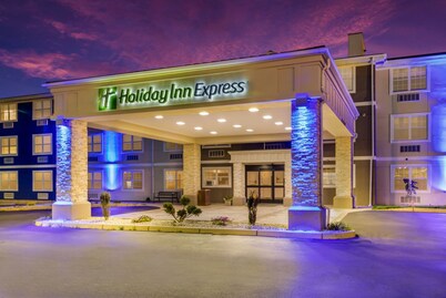 Holiday Inn Express Plymouth by IHG