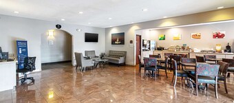 Quality Suites Austin South St. Elmo District