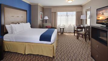 Luxe beddengoed, een kluis op de kamer, individueel gedecoreerd