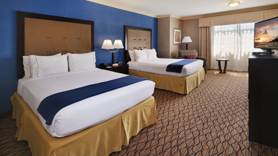 Holiday Inn Express Port Hueneme by IHG