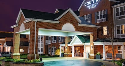 Country Inn & Suites by Radisson, Milwaukee West (Brookfield), WI