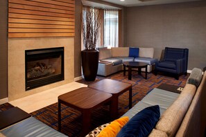 Lobby - Sonesta Select Detroit Novi (Novi)