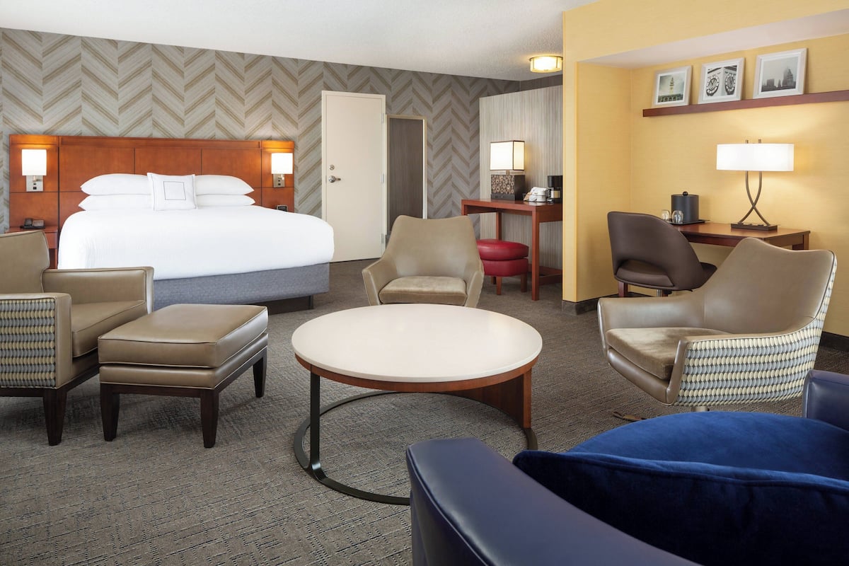 In-room safe, desk, laptop workspace, iron/ironing board