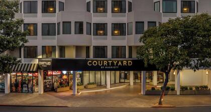 Courtyard by Marriott San Francisco Fisherman's Wharf