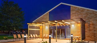 Days Inn by Wyndham Eagle River