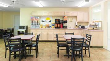 Free daily buffet breakfast