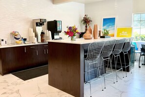 Property amenity - Days Inn by Wyndham Arlington (Arlington)