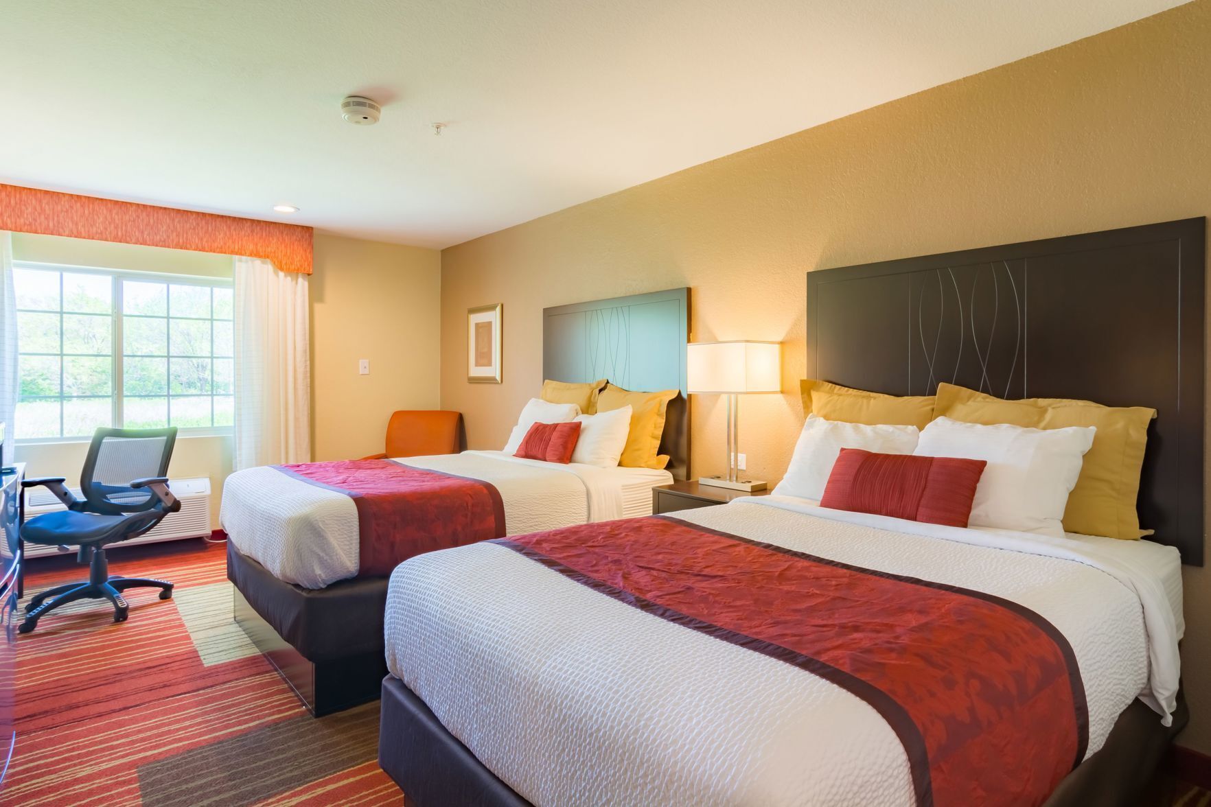 Egyptian cotton sheets, premium bedding, down duvets, pillow-top beds