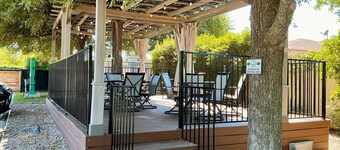 Days Inn by Wyndham Arlington