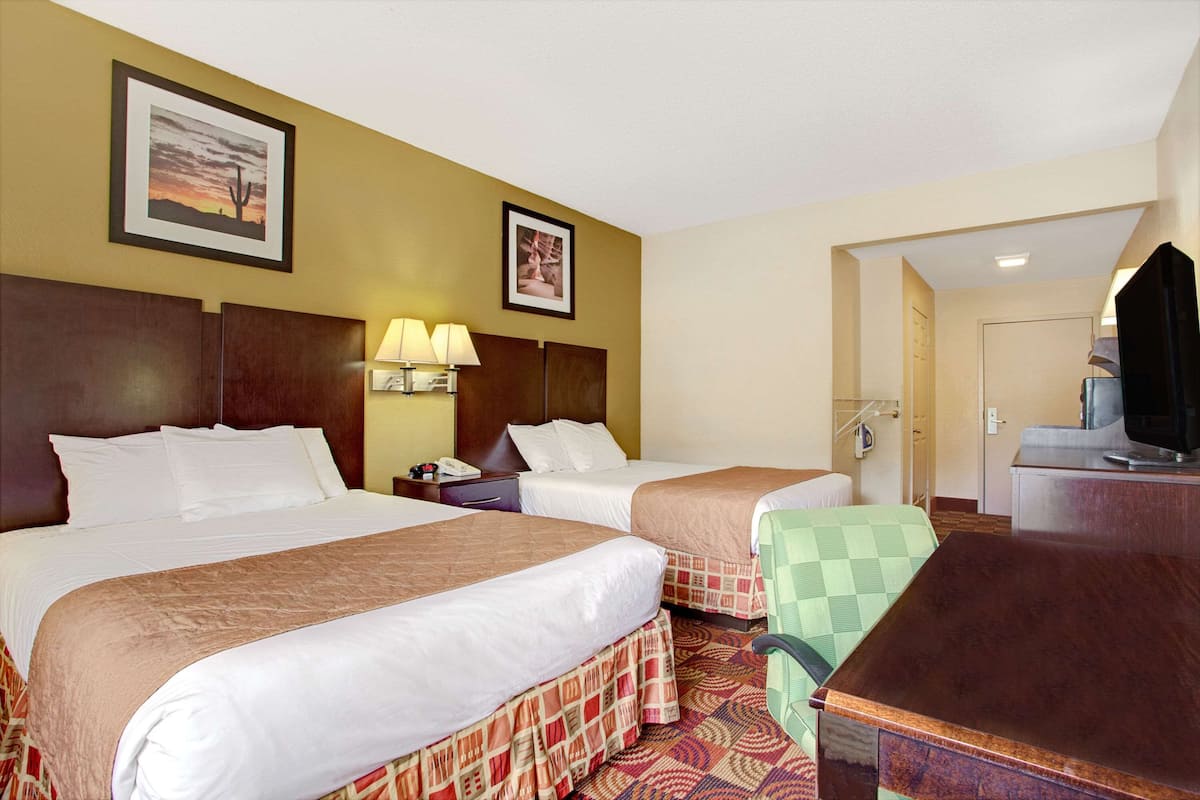 Desk, iron/ironing board, free WiFi, bed sheets