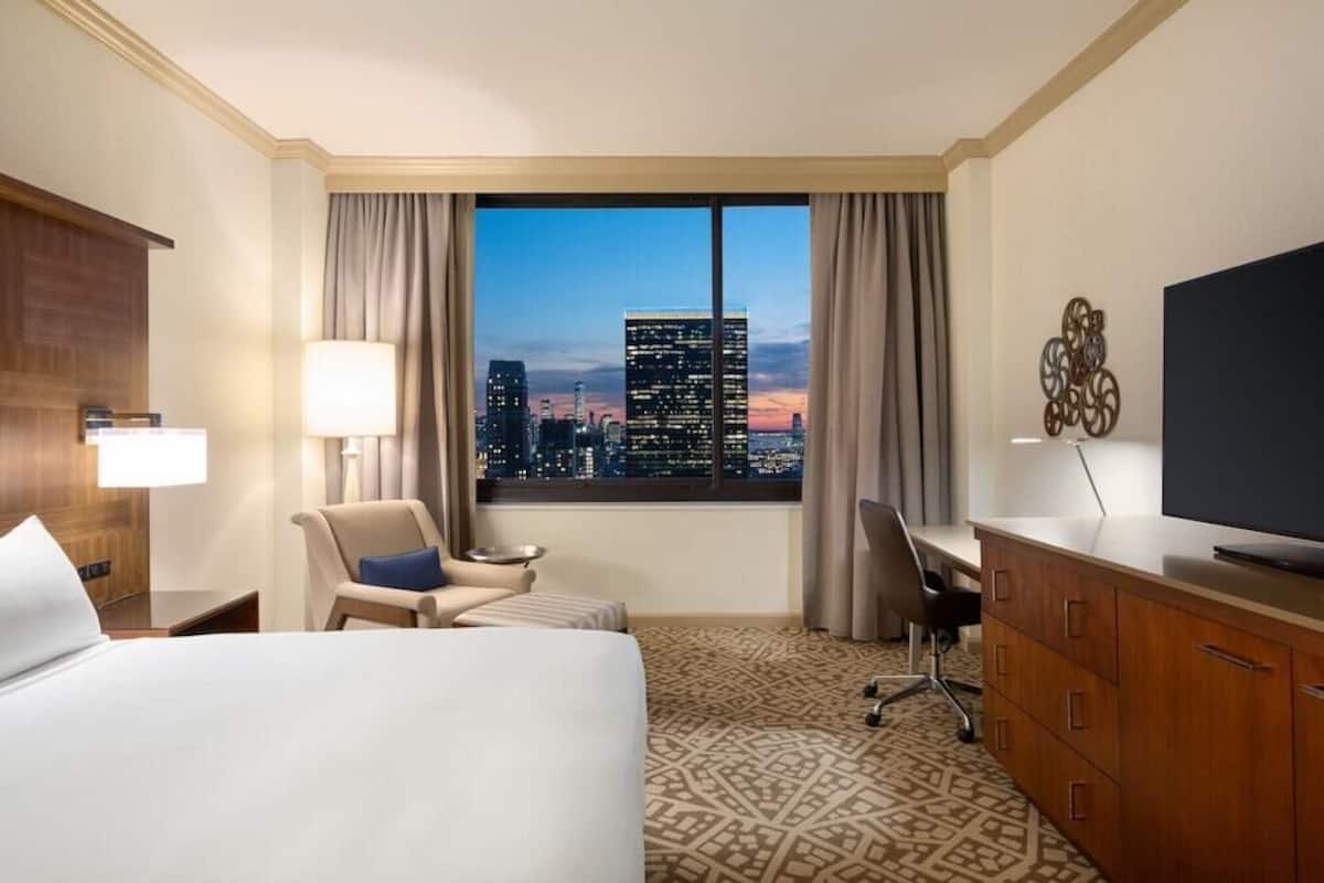 Premium bedding, in-room safe, desk, laptop workspace