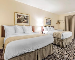 Room - Econo Lodge (Temiskaming Shores)