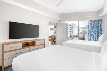 Premium bedding, in-room safe, laptop workspace, iron/ironing board at Hilton Vacation Club The Cove on Ormond Beach