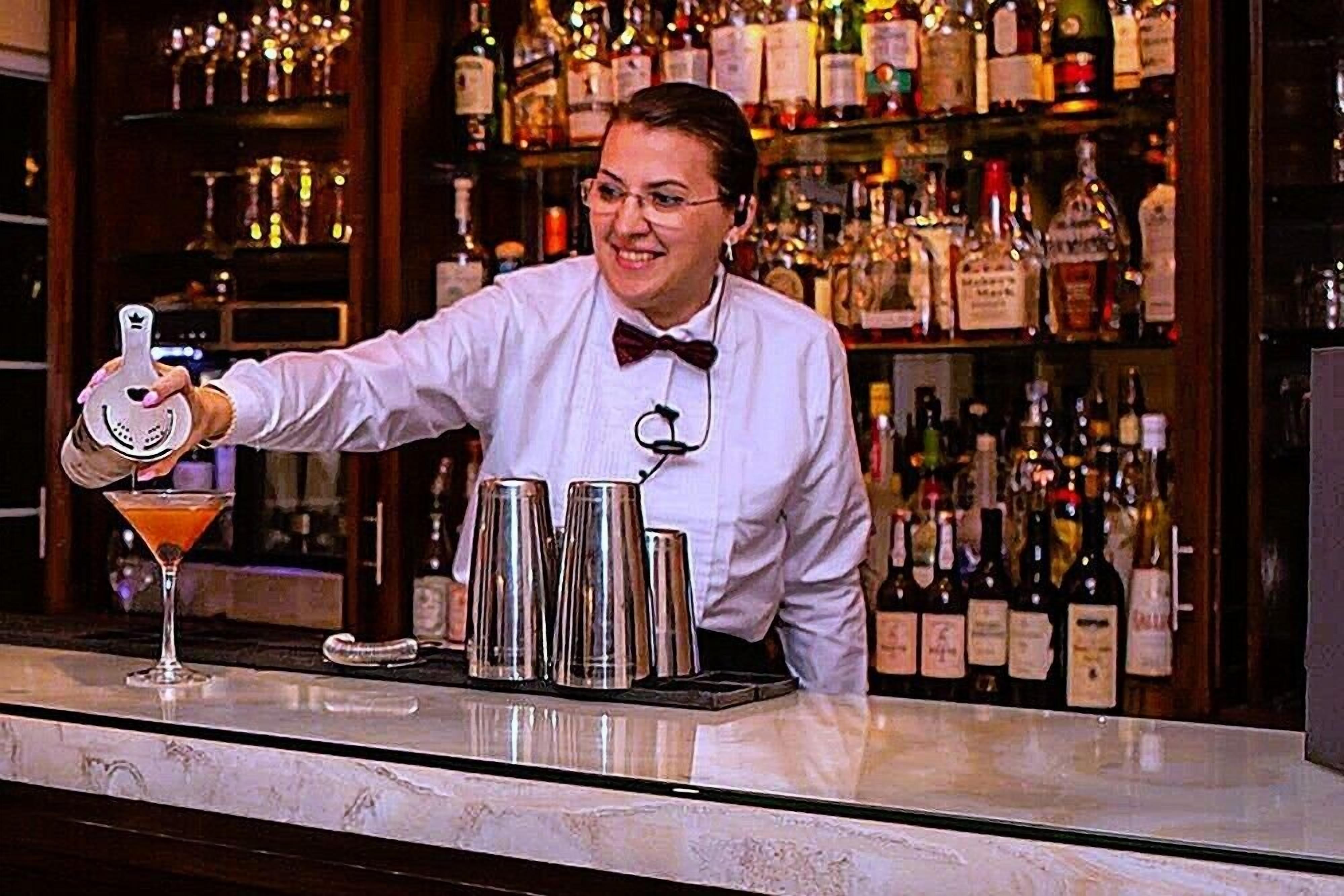 breakfast, lunch, dinner served; pool views