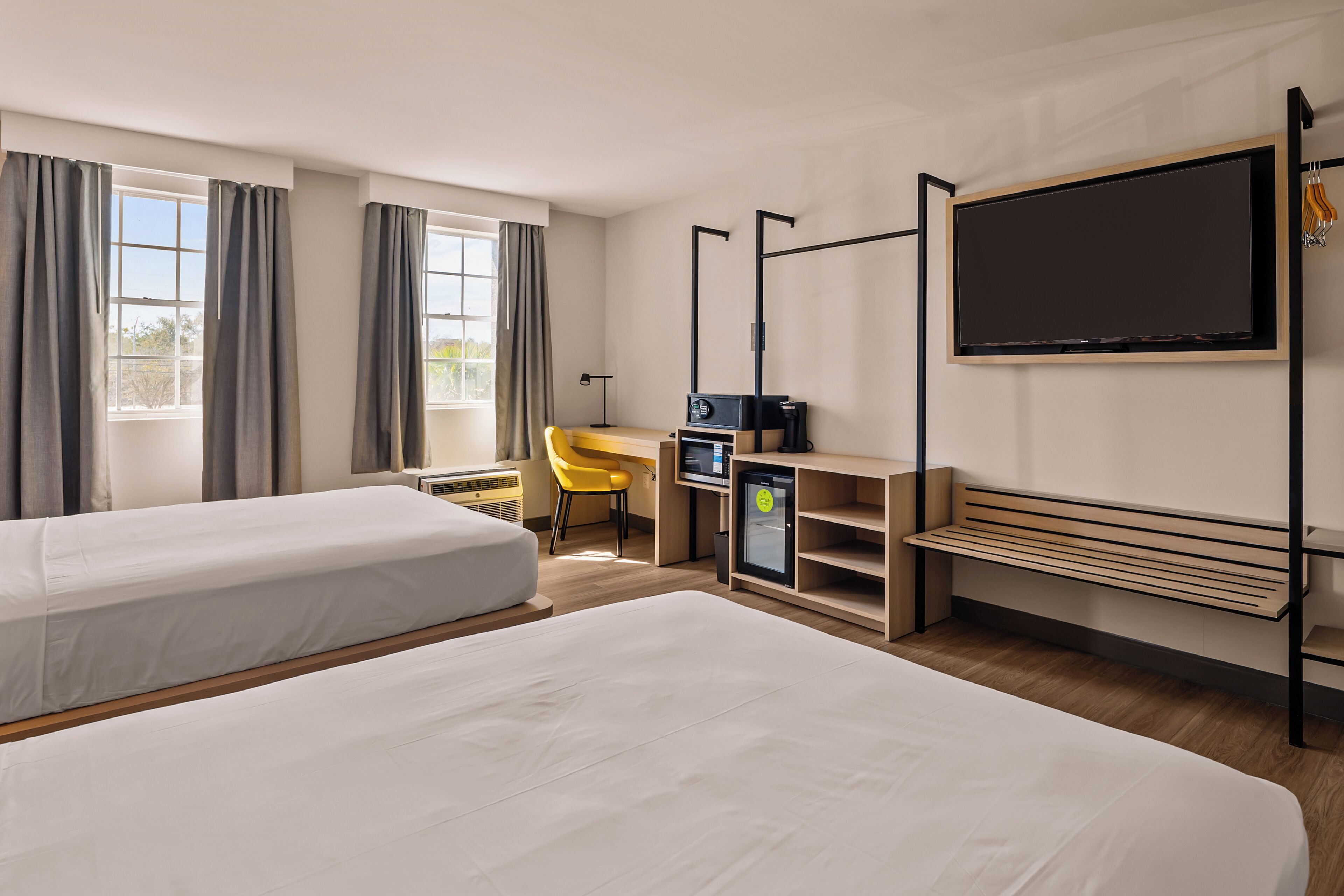 Habitación estándar, 2 camas matrimoniales | Vista desde la habitación