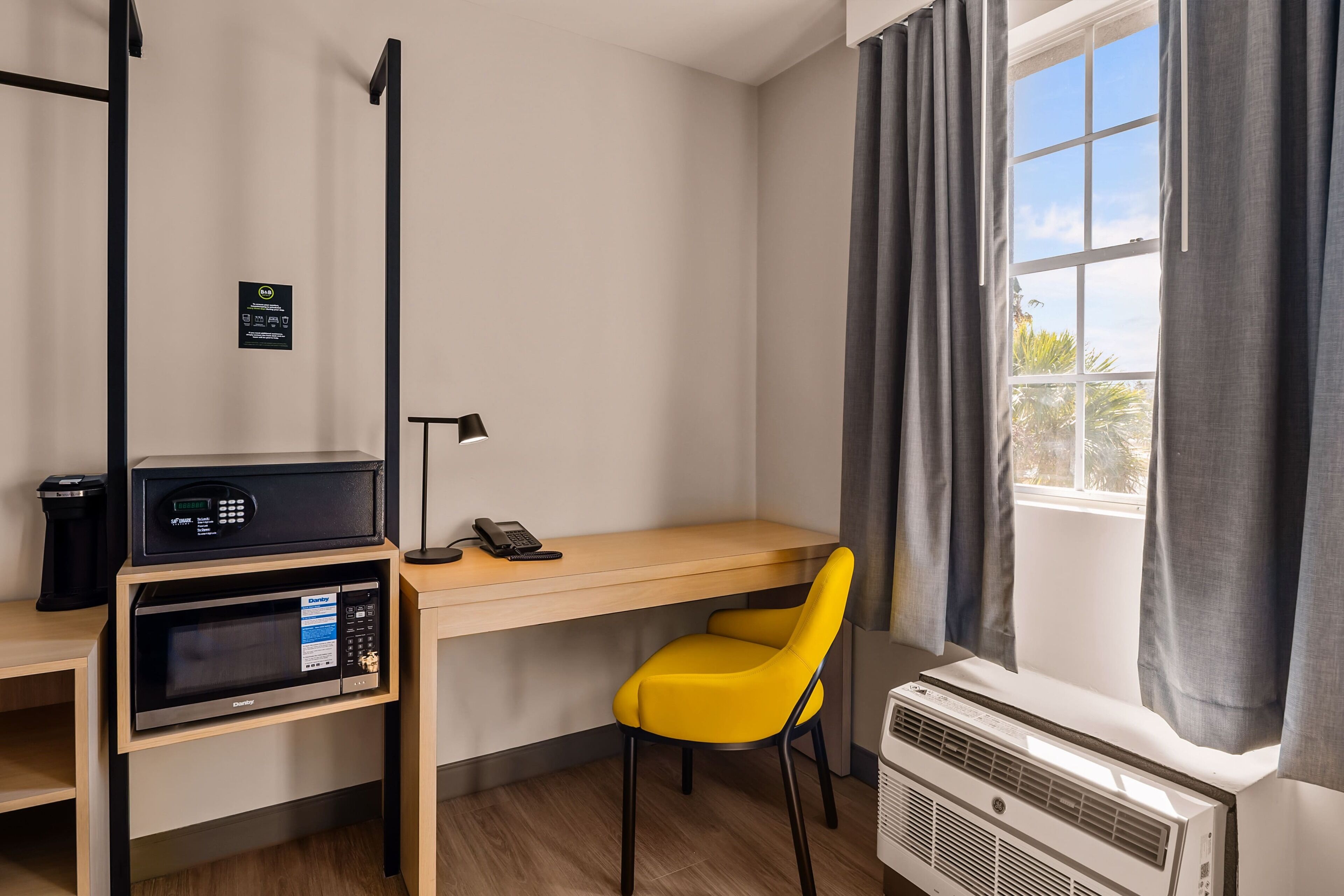 Foto - B&B HOTEL Jacksonville Airport – Newly Renovated!