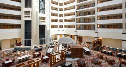 Embassy Suites by Hilton Charleston Airport Convention Ctr