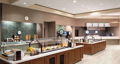 Embassy Suites by Hilton Charleston Airport Convention Ctr