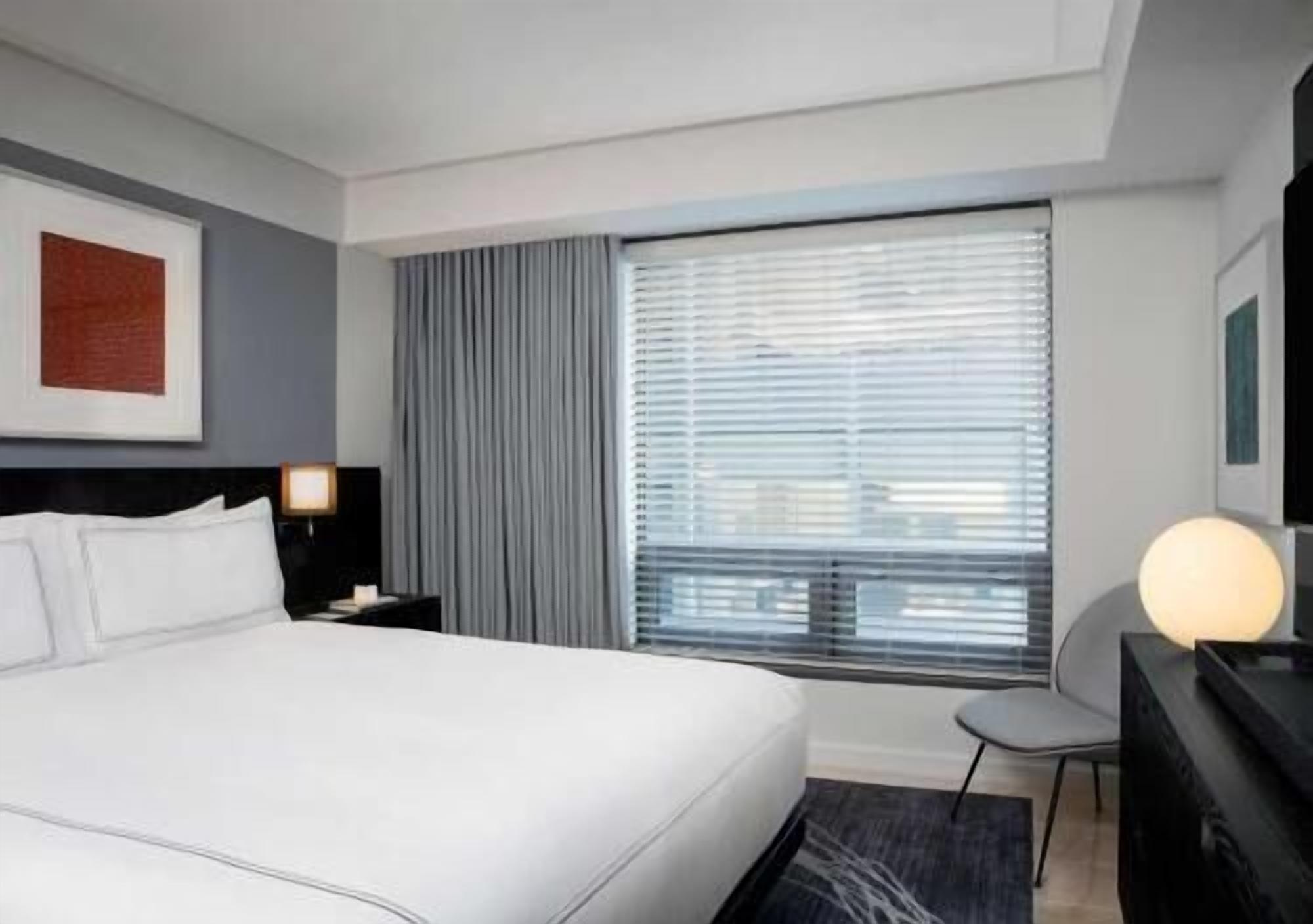 1 quarto, roupas de cama premium, edredons de pluma