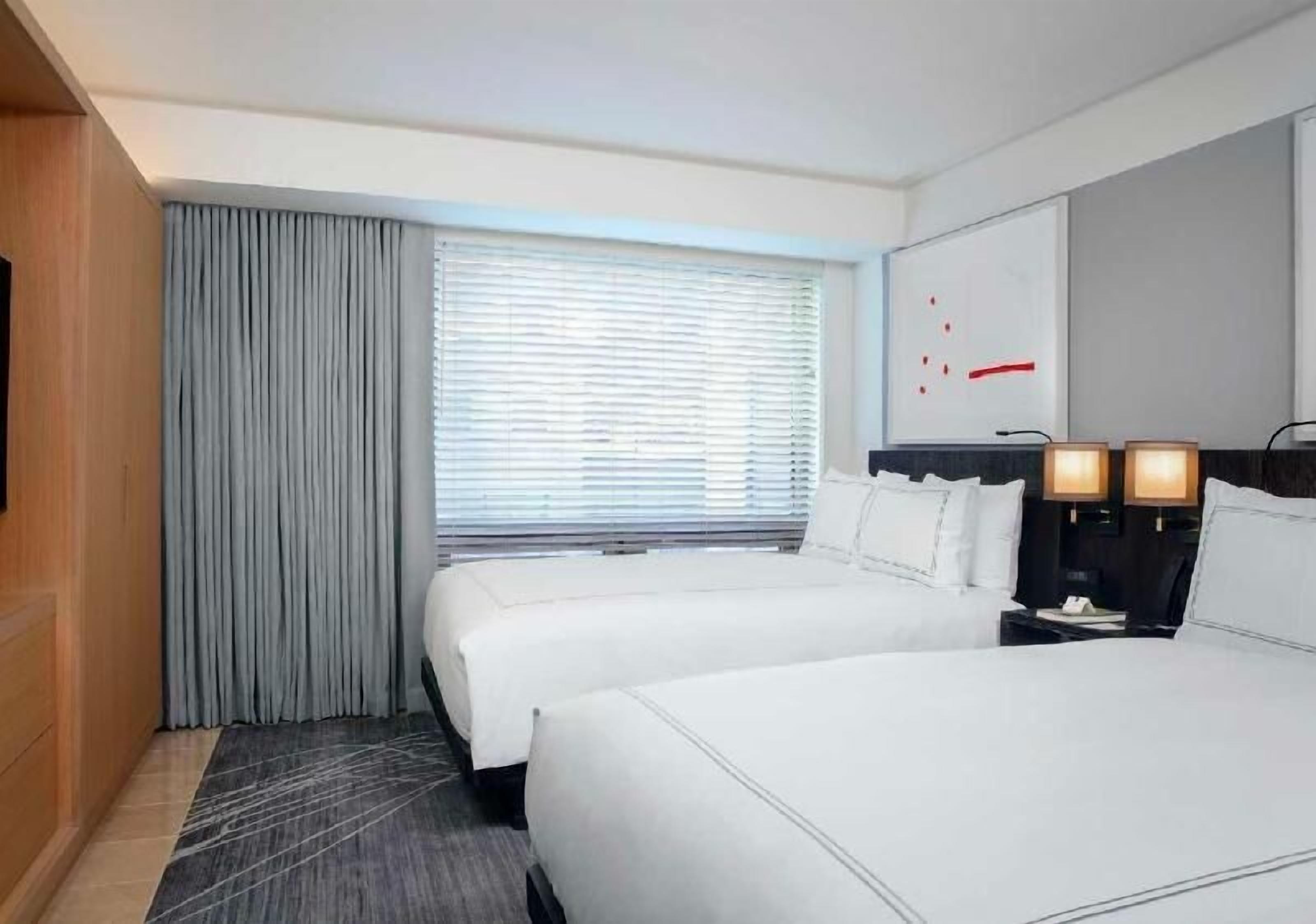 1 quarto, roupas de cama premium, edredons de pluma