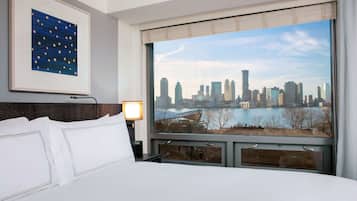 1 bedroom, premium bedding, down comforters, pillowtop beds