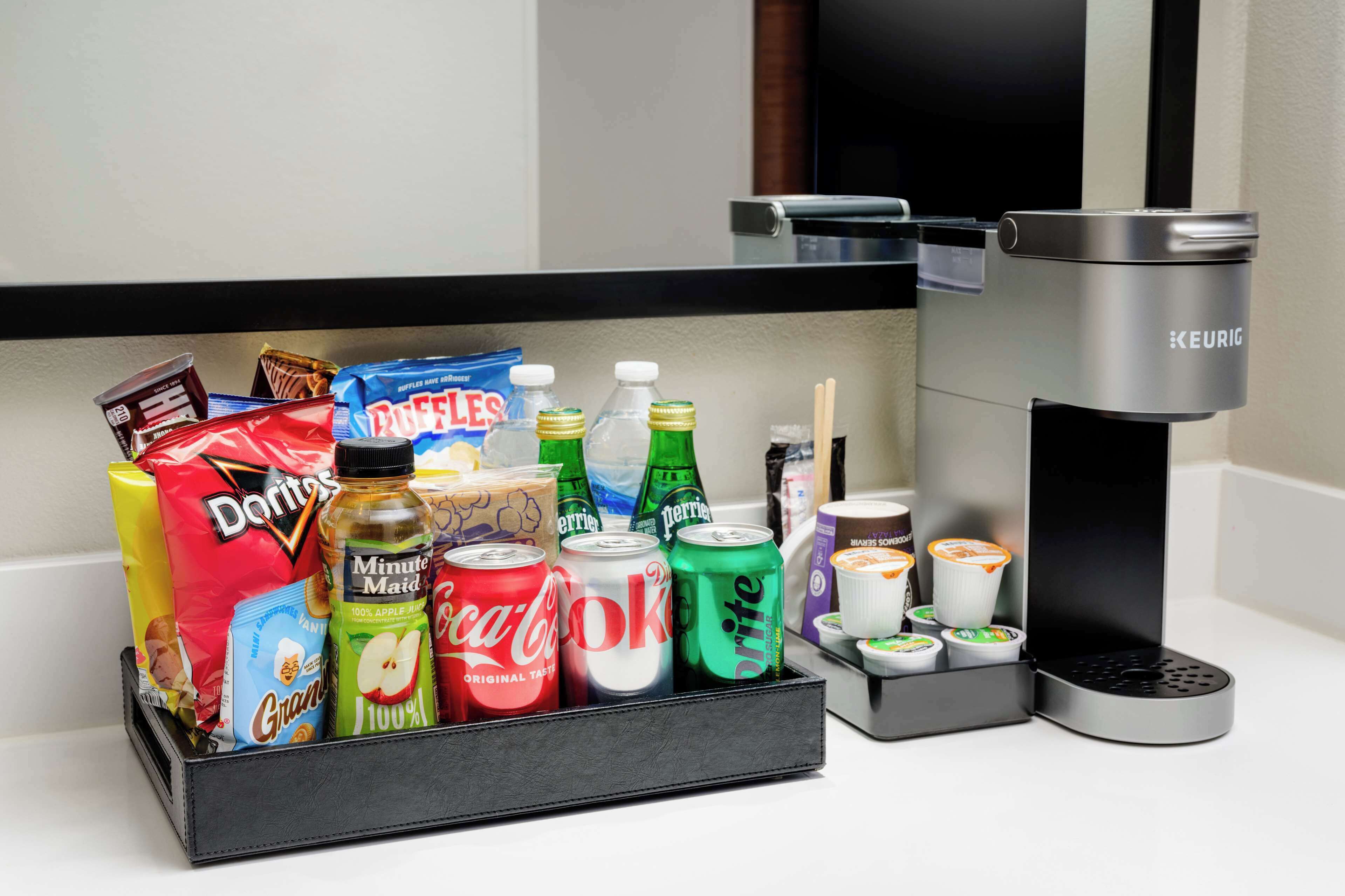 premium bedding, in-room safe, desk, laptop workspace