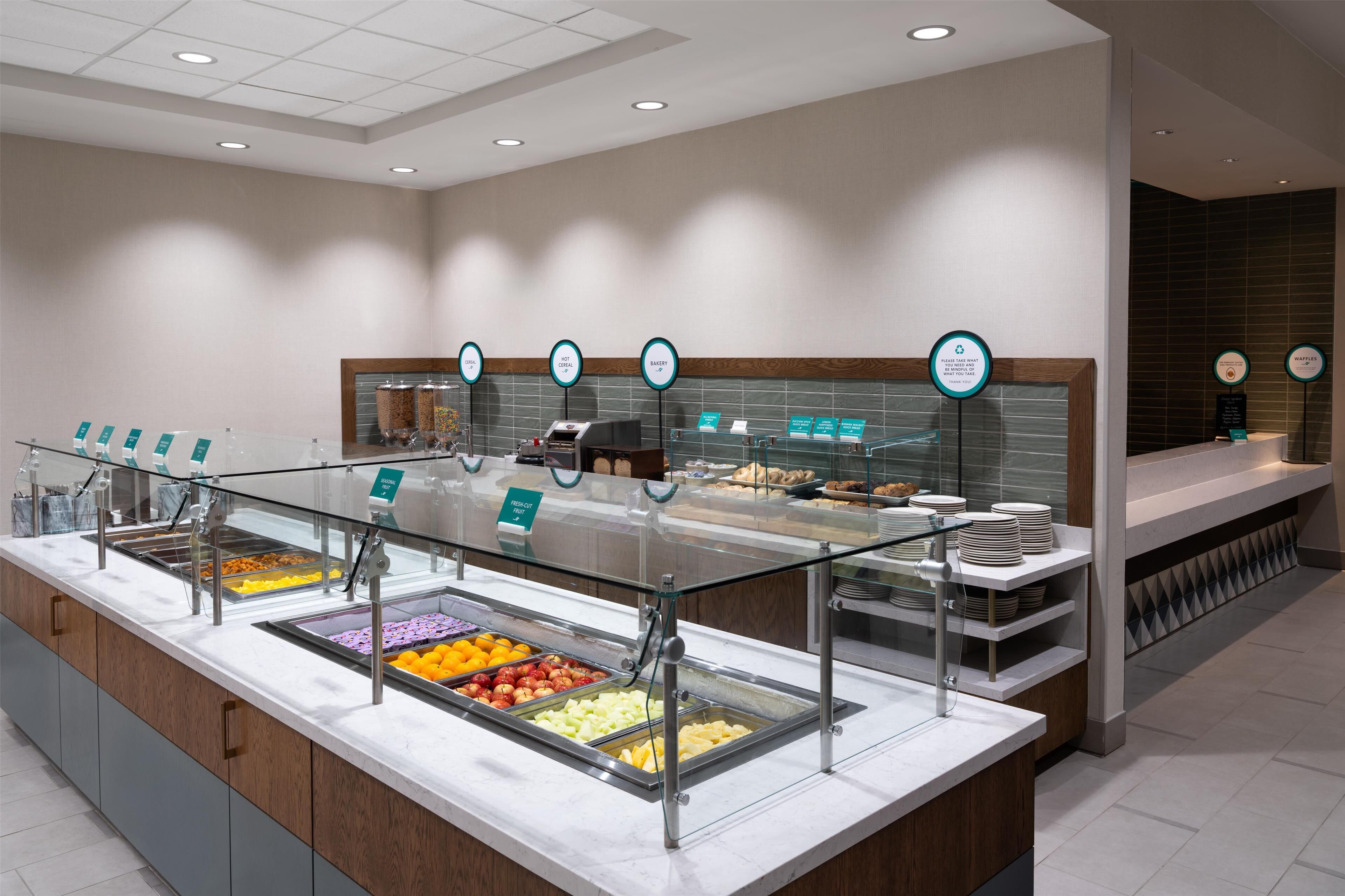 Free daily continental breakfast