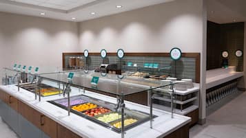 Desayuno continental incluido todos los días