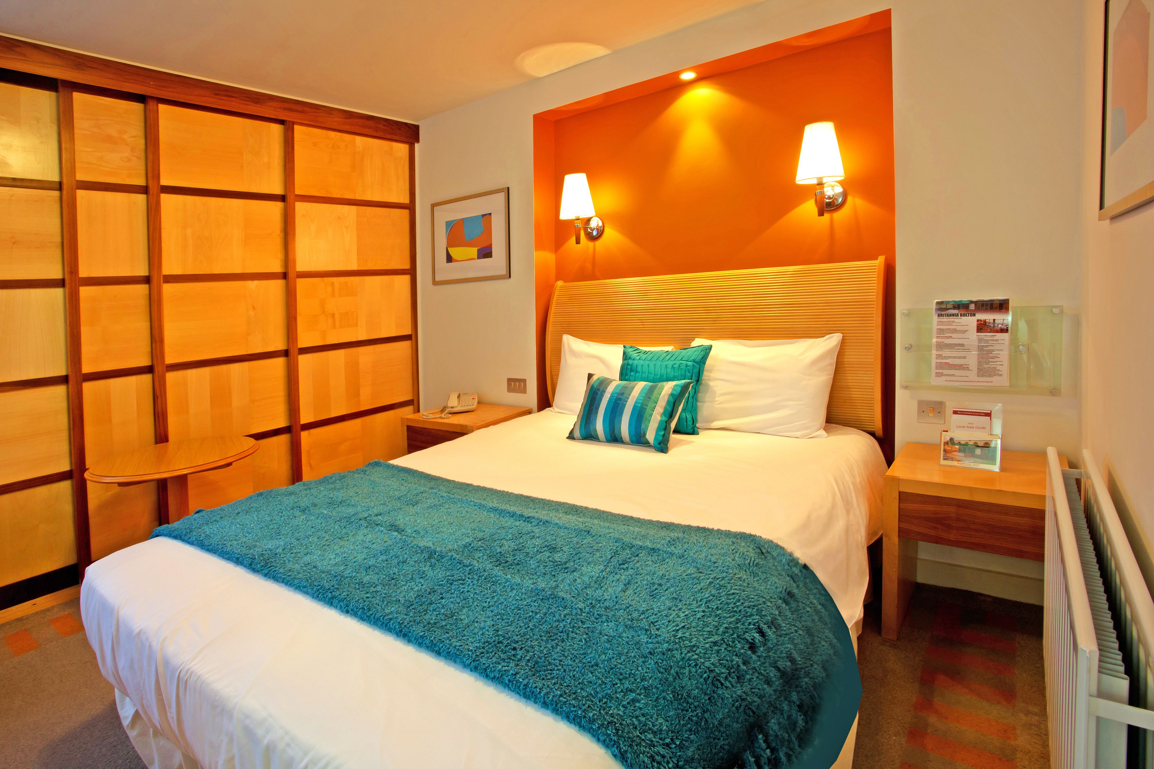 In-room safe, iron/ironing board, free WiFi, bed sheets