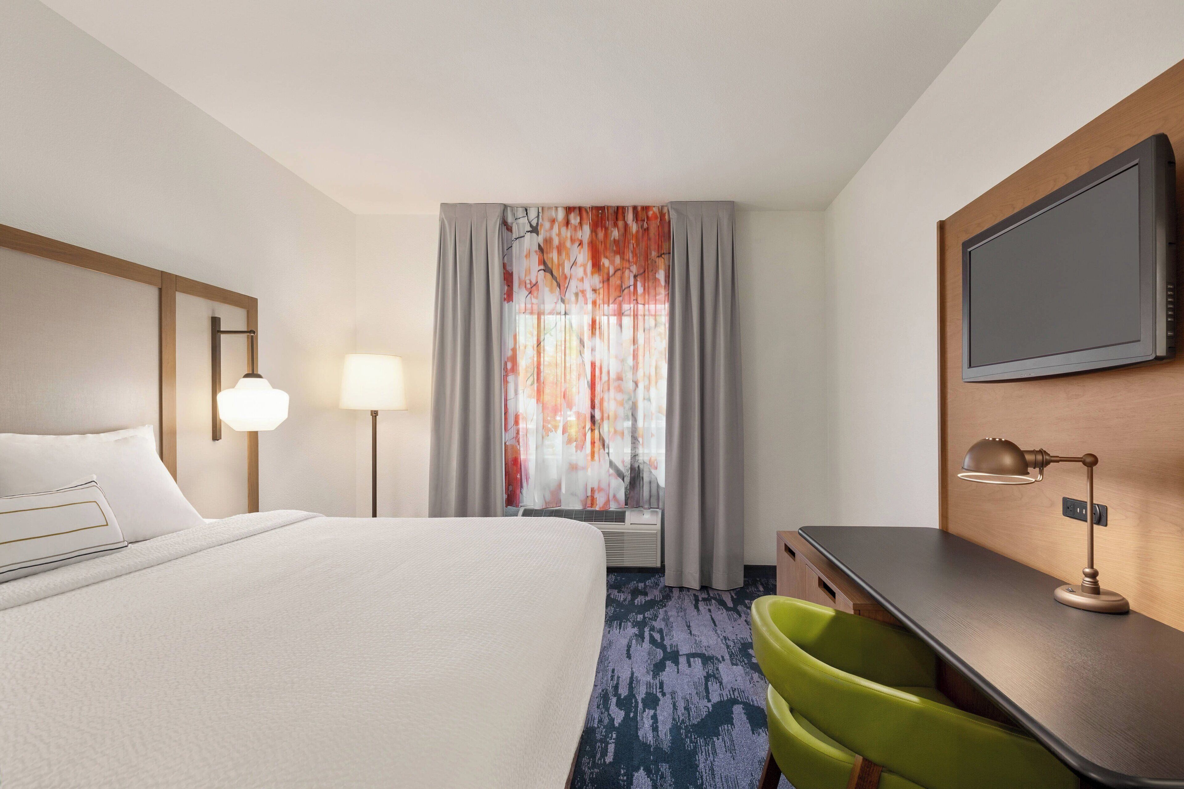 desk, blackout curtains, iron/ironing board, free wifi