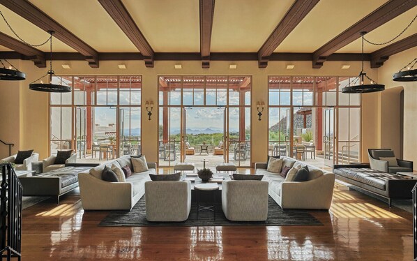 Lobby lounge - Four Seasons Resort Scottsdale at Troon North (Scottsdale)