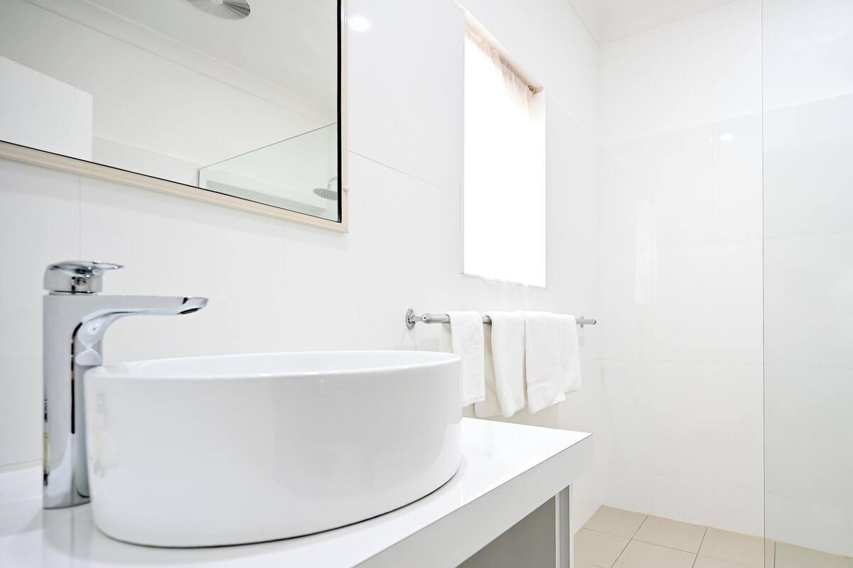 Bathroom | Shower, free toiletries, hair dryer, towels