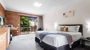 Premium bedding, pillow-top beds, in-room safe, desk