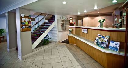 Centrepoint Motor Inn