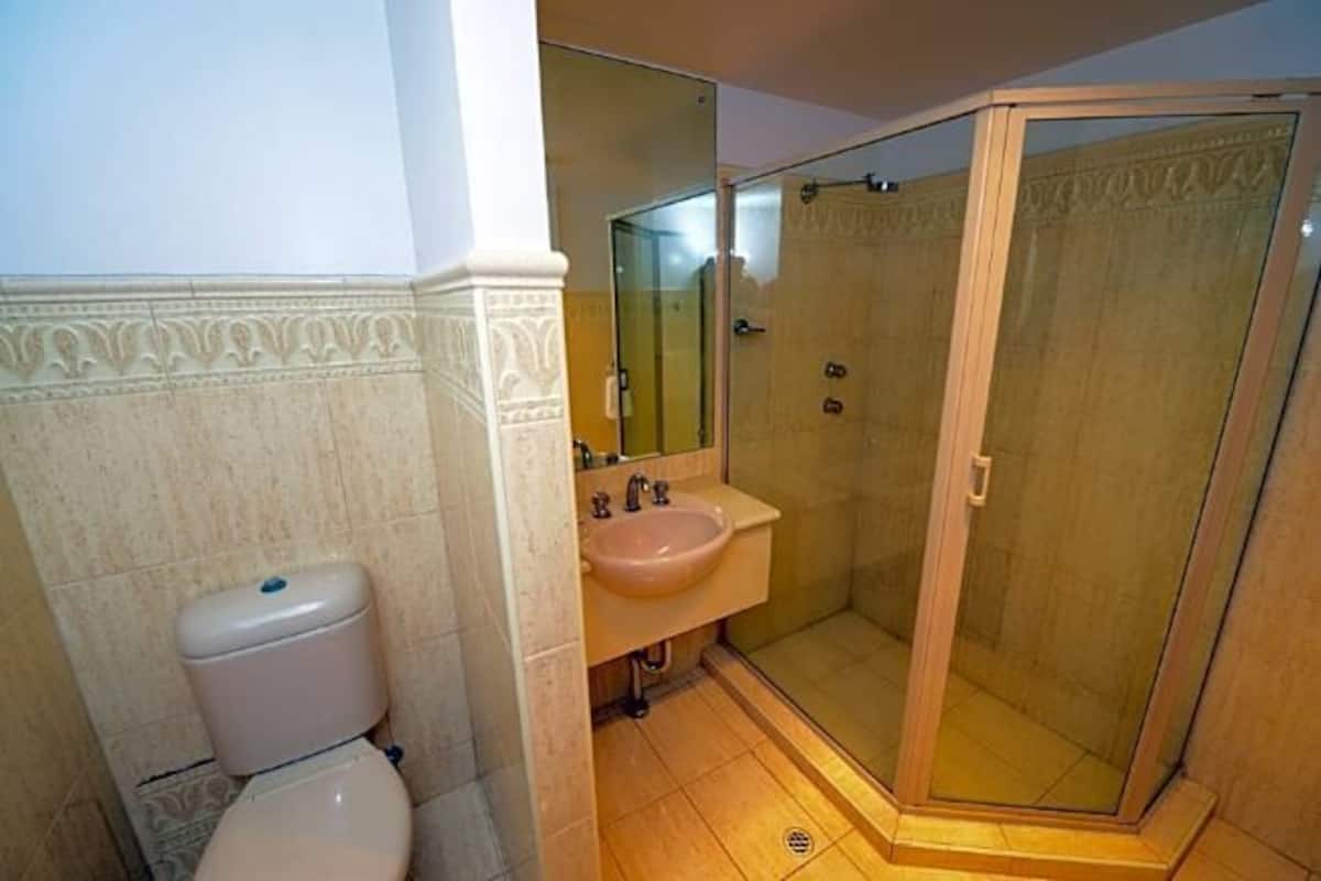 Free toiletries, hair dryer, towels