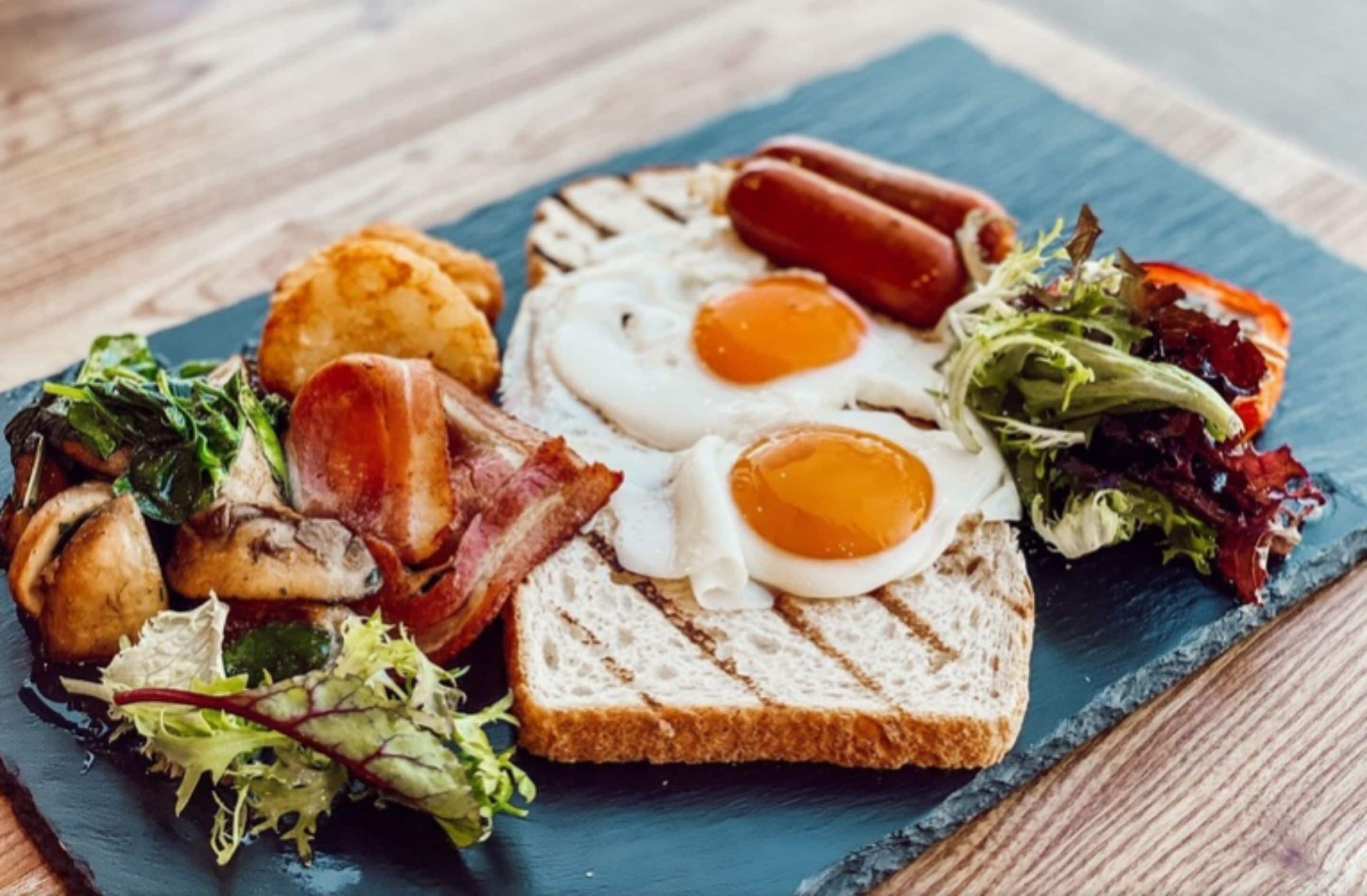 Daily cooked-to-order breakfast for a fee