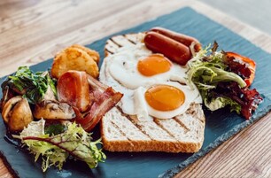 Daily cooked-to-order breakfast for a fee