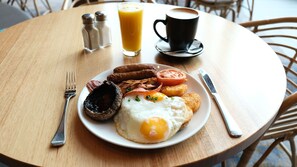 Daily buffet breakfast (AUD 29 per person) - Wrest Point (Sandy Bay)