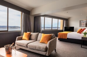 Premium bedding, in-room safe, individually furnished, desk