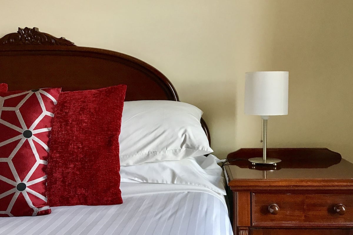 1 bedroom, minibar, individually decorated, individually furnished