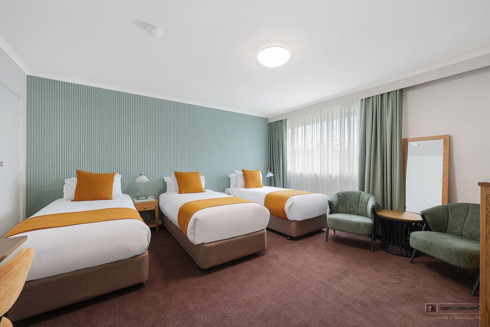 Premium Triple Room | Premium bedding, minibar, iron/ironing board, free WiFi
