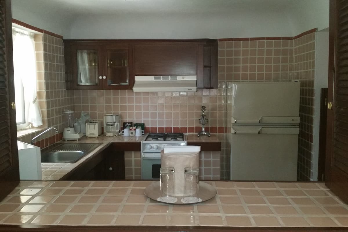 3 restaurants, mexican cuisine