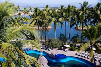Grand Isla Navidad Golf & Spa Resort with Marina