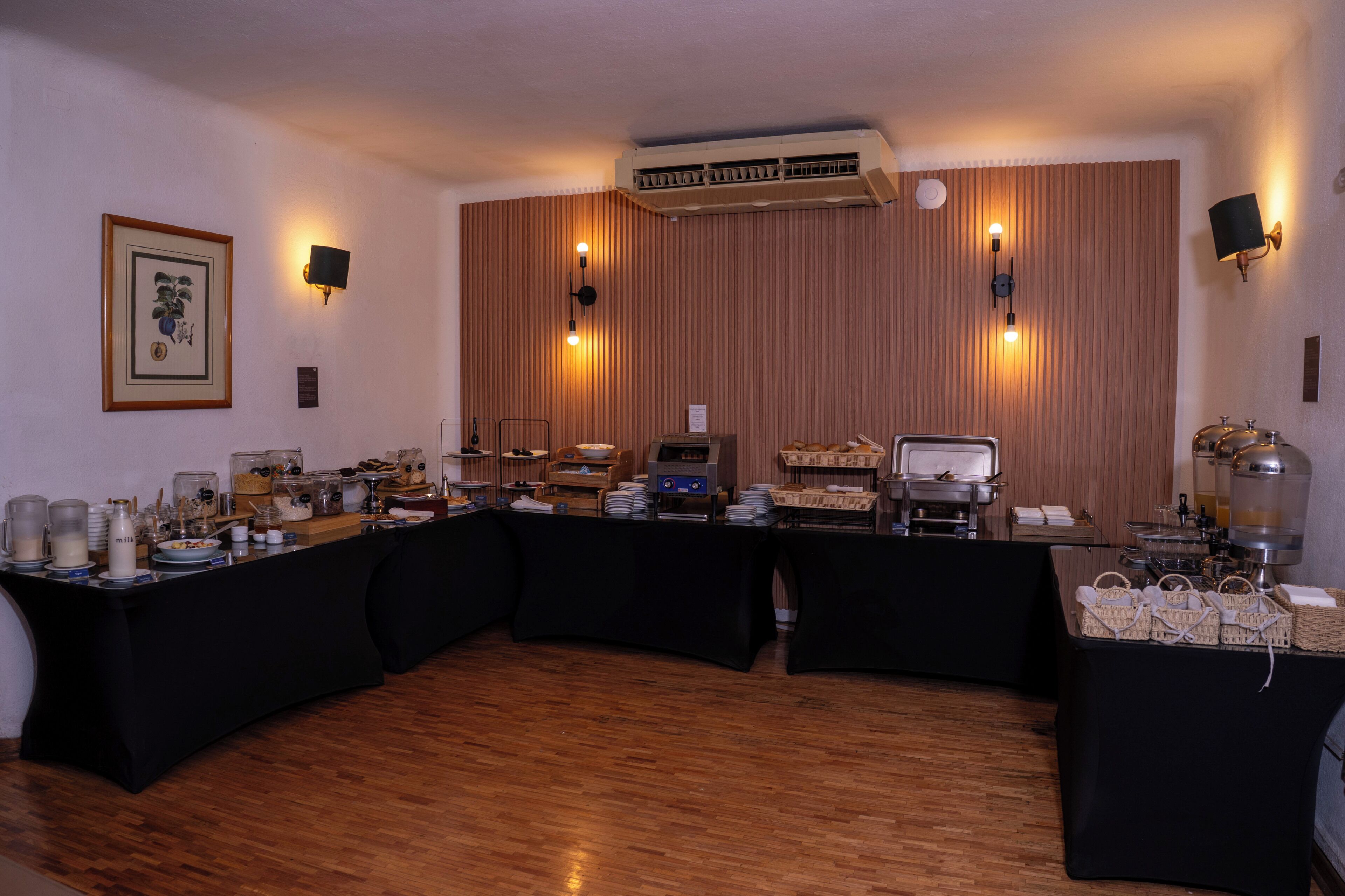 Photo - Hotel Canciller - Ex Hotel Presidente