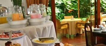 Hotel Canciller - Ex Hotel Presidente