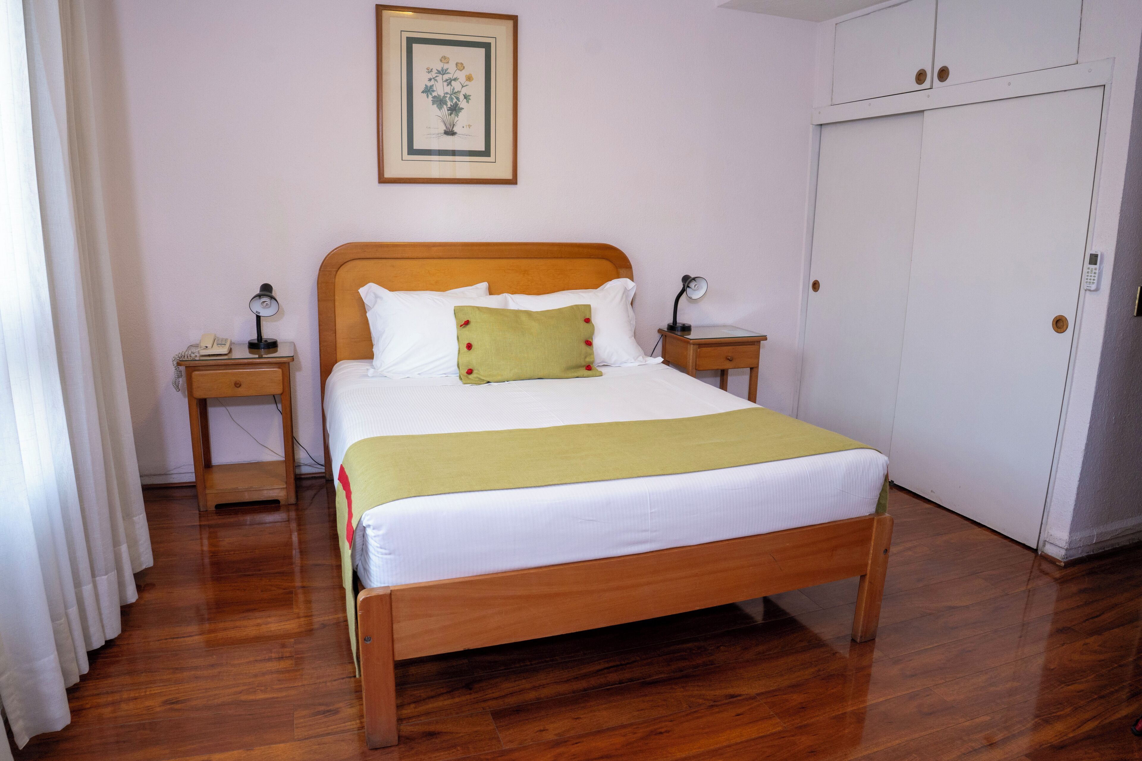 Photo - Hotel Canciller - Ex Hotel Presidente