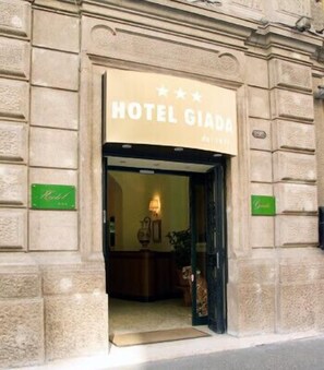 Entrada al alojamiento