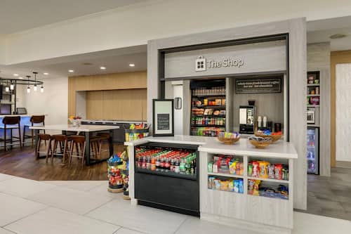 Snack bar