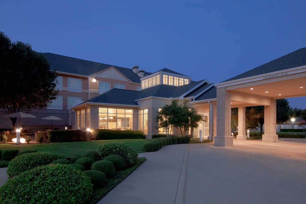 Hilton Garden Inn Fort Worth / Fossil Creek